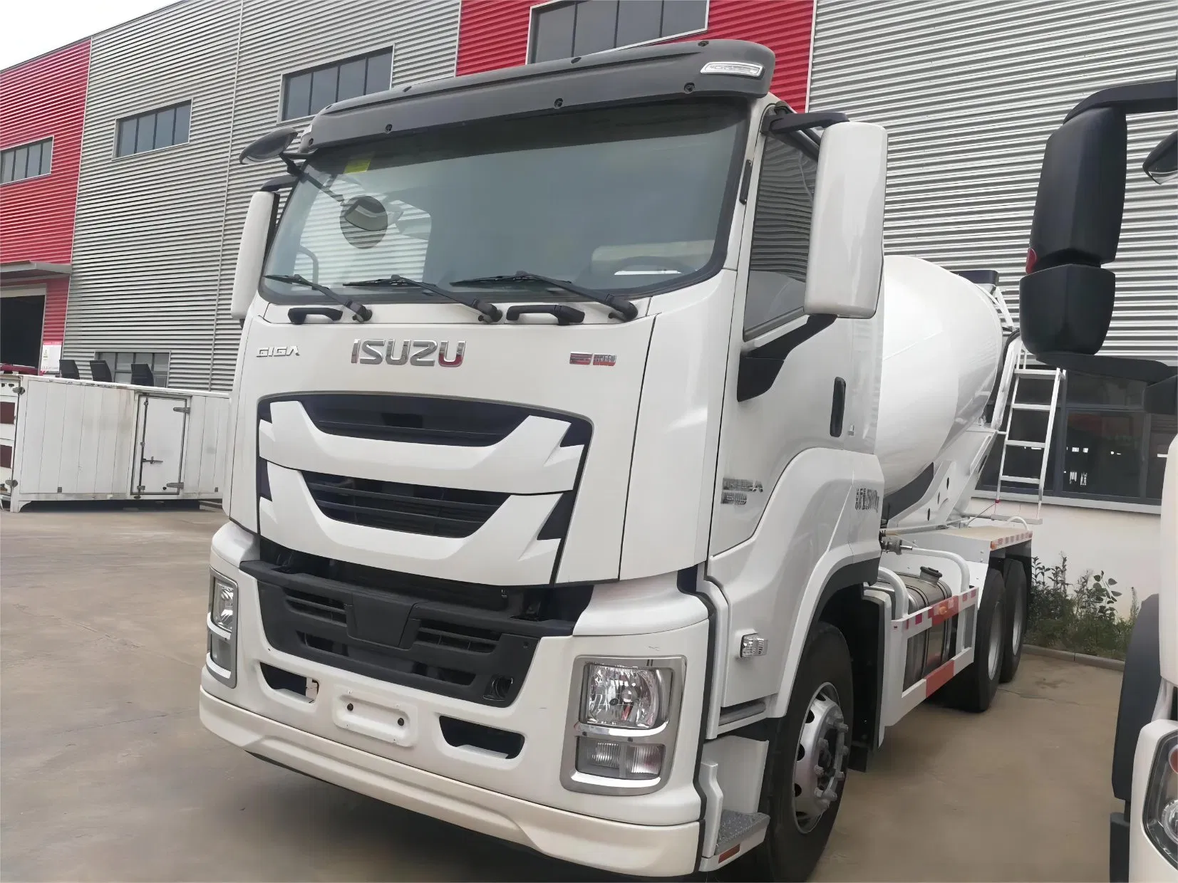 Top Brand Japan Giga Concrete Truck Mixer Price 8m3 9m3 10m3 Mobile Self Loading Concrete Cement Mixer Drum Truck