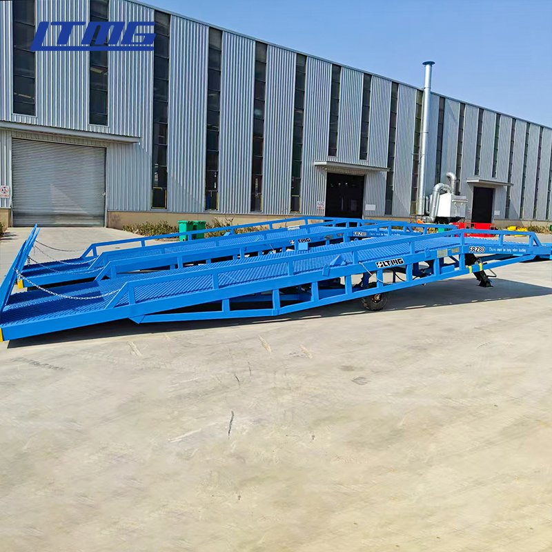 Efficient Loading Unloading Operations 8 Ton Heavy Duty Mobile Dock Ramp