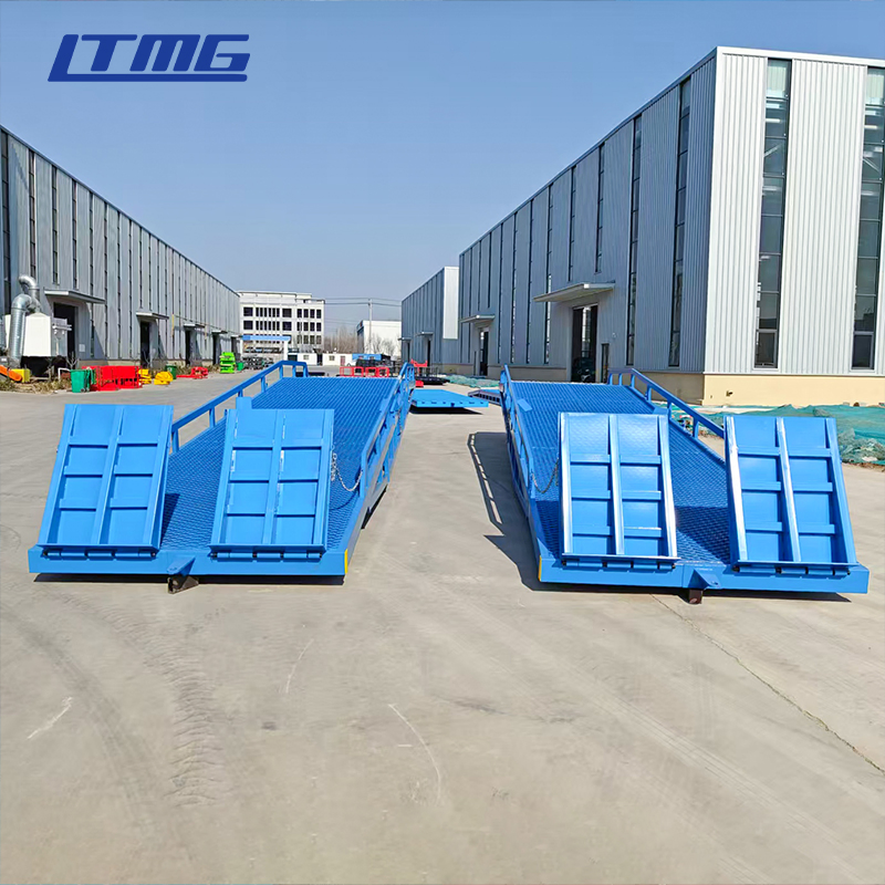 Efficient Loading Unloading Operations 8 Ton Heavy Duty Mobile Dock Ramp