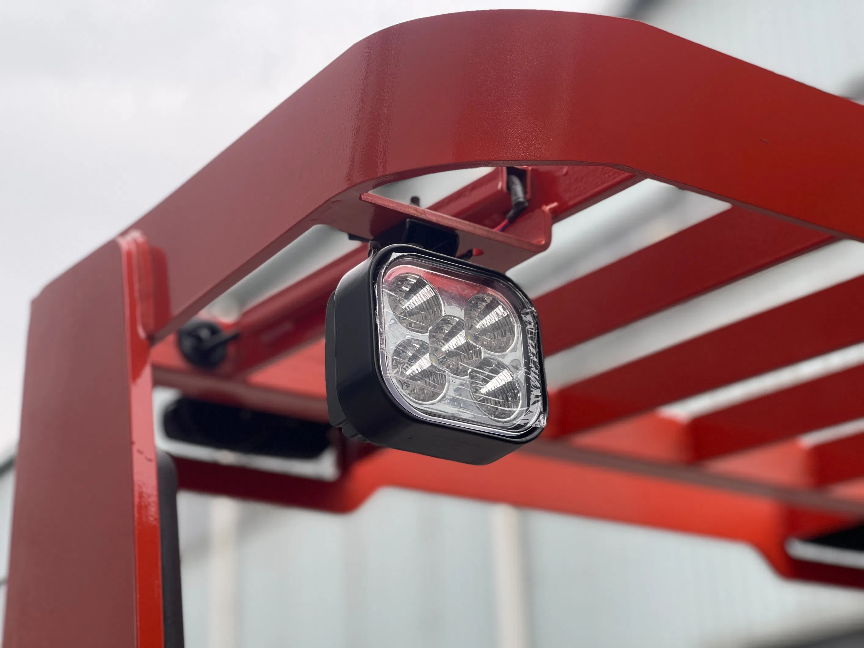 Narrow Aisle Battery Forklift 1200kg 1500kg 2000kg Electric Reach Truck with Full AC Motor