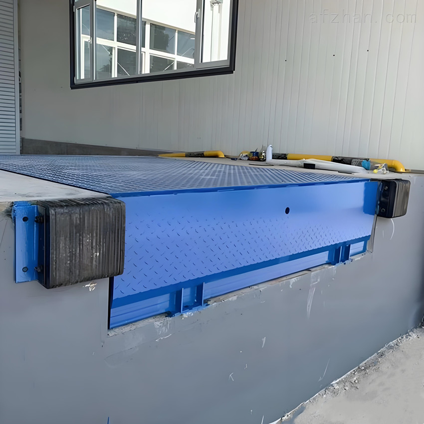 Automatic Stationary Fixed Hydraulic Loading Container Dock Ramp for Loading Bays in Warehouse
