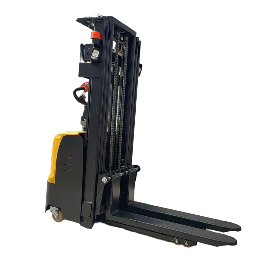Electric Powered High Lift Capacity Ergonomic Narrow Aisle Industrial Stand-on Reach Truck