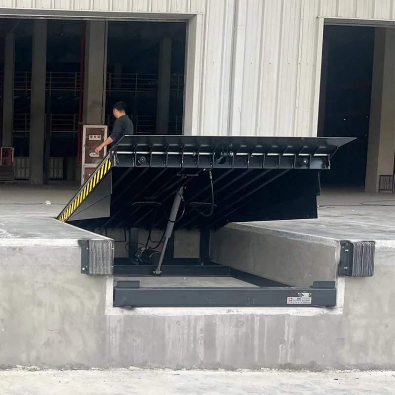 Hydraulic Dock Leveler Stationary Hydraulic Container Loading Ramp Adjustable Yard Dock Leveler Telescopic Foldable Dock Leveler