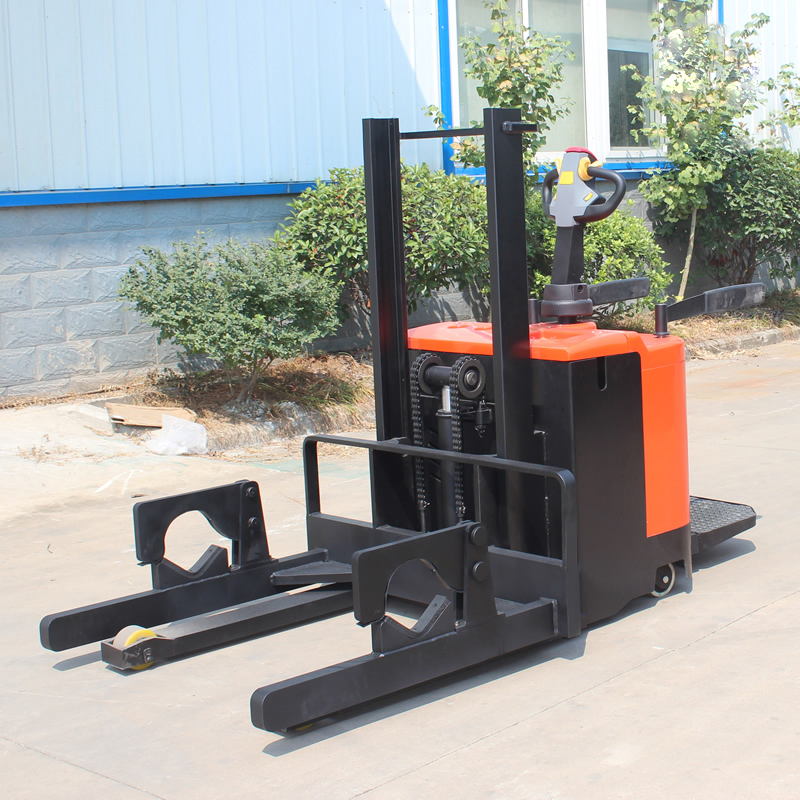 High Range Stand-on Pallet Stacker Initial Lift Electric Forklift with Customized Fixed Clamp for for Cylindrical and Slender Goods