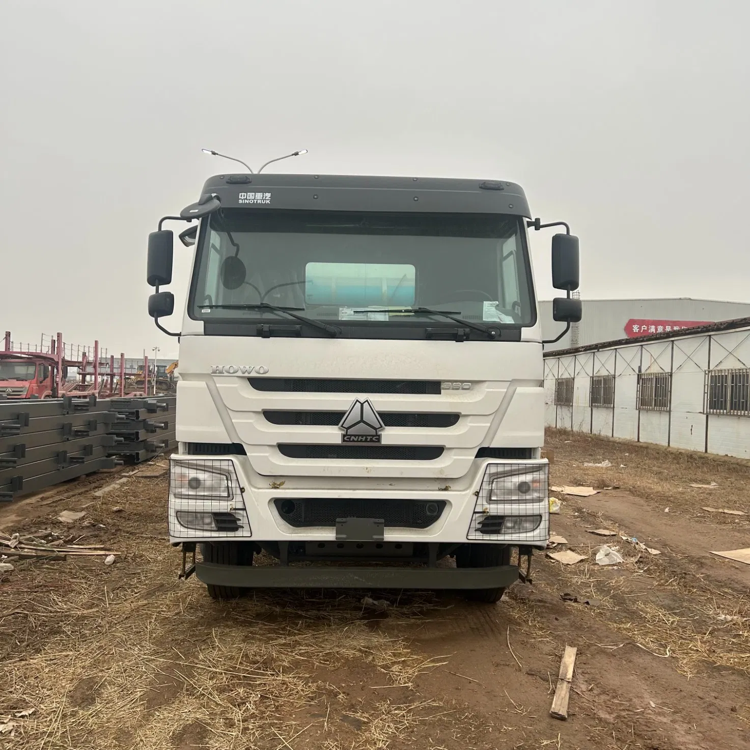 Urban Construction Mobile Heavy Duty Sinotruk HOWO 8 10 12 14 16 Cbm Dump Tipper Van on-Site Hydraulic Discharge Drum Mixing Concrete Cement Mixer Tank Truck