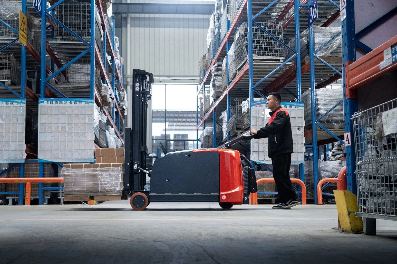 1.5 Ton 1.6 Ton 3m 4.5m Small Mini Fully Electric Forklift Electric Pallet Stacker