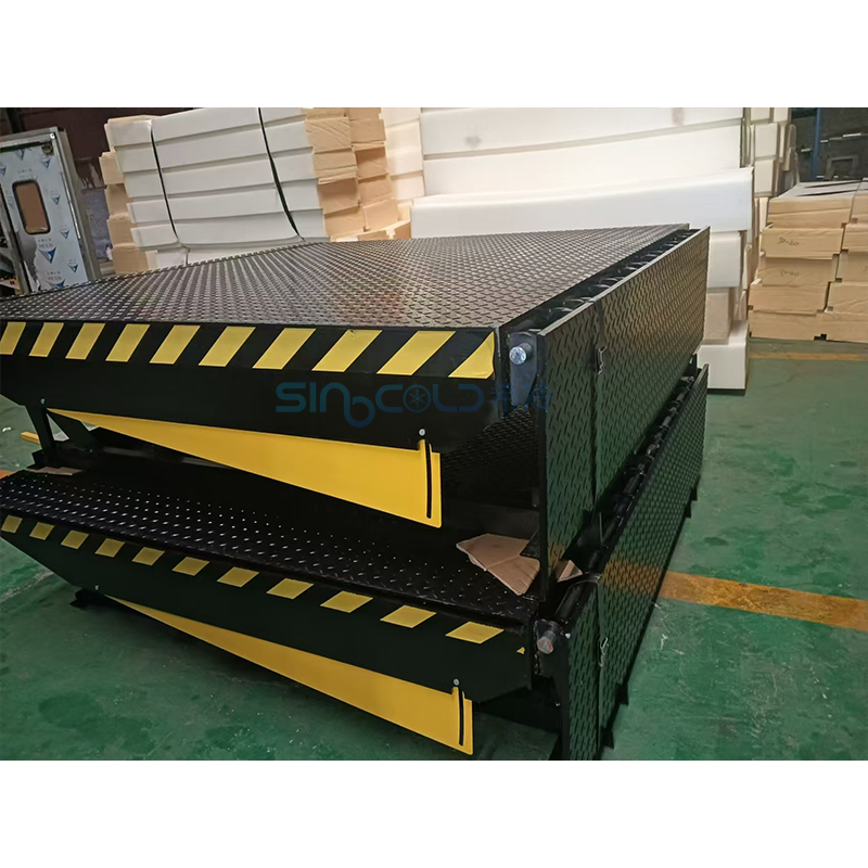 Fixed Electro-Hydraulic Docking Bridge Unloading Loading Platform Hydraulic Dock Leveler Warehouse Container Lifting Ramp