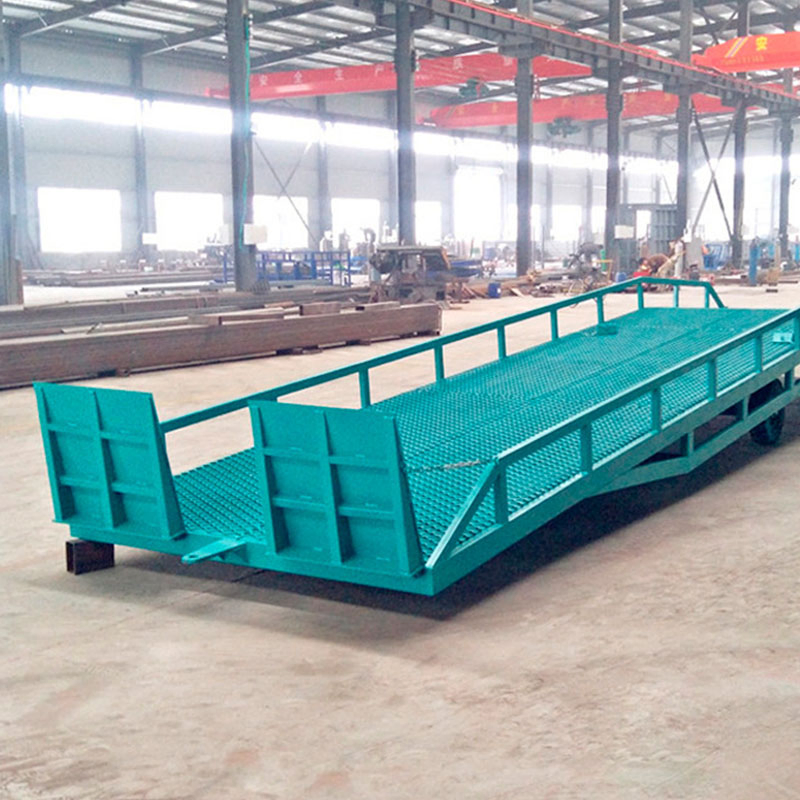 6t-15t Heavy Duty Manual Towable Hydraulic Lift Leveler Loading and Unloading Platform Yard Container Truck Loading Mobile Dock Ramp