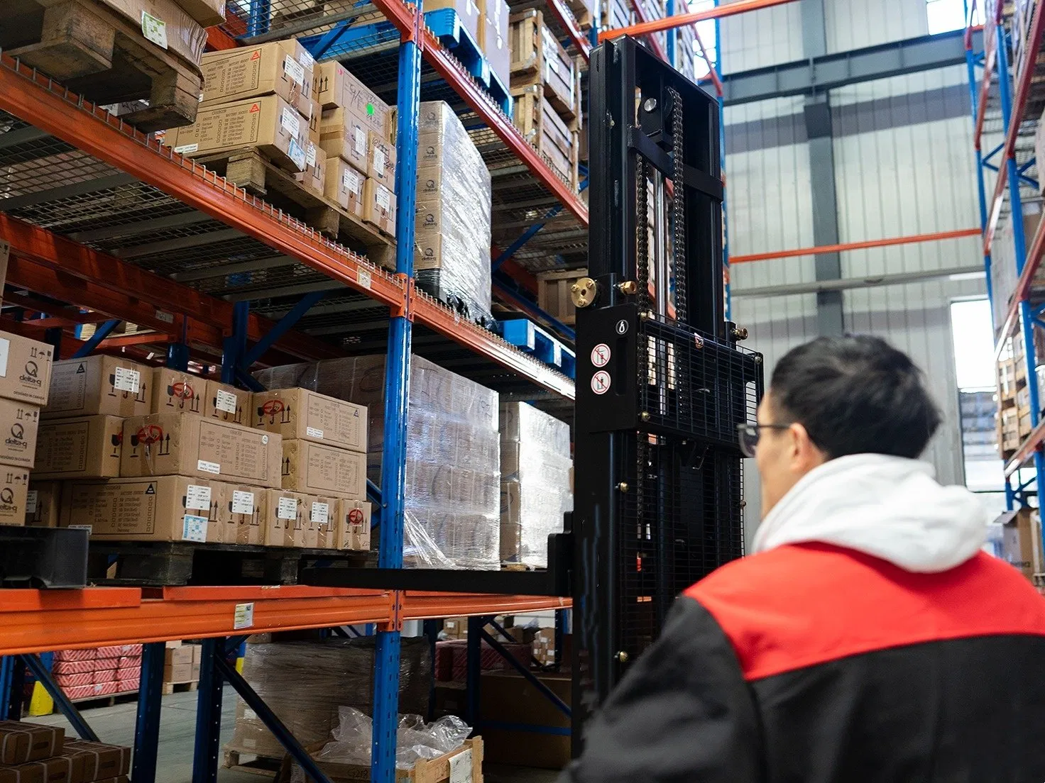 1.5 Ton 1.6 Ton 3m 4.5m Small Mini Fully Electric Forklift Electric Pallet Stacker