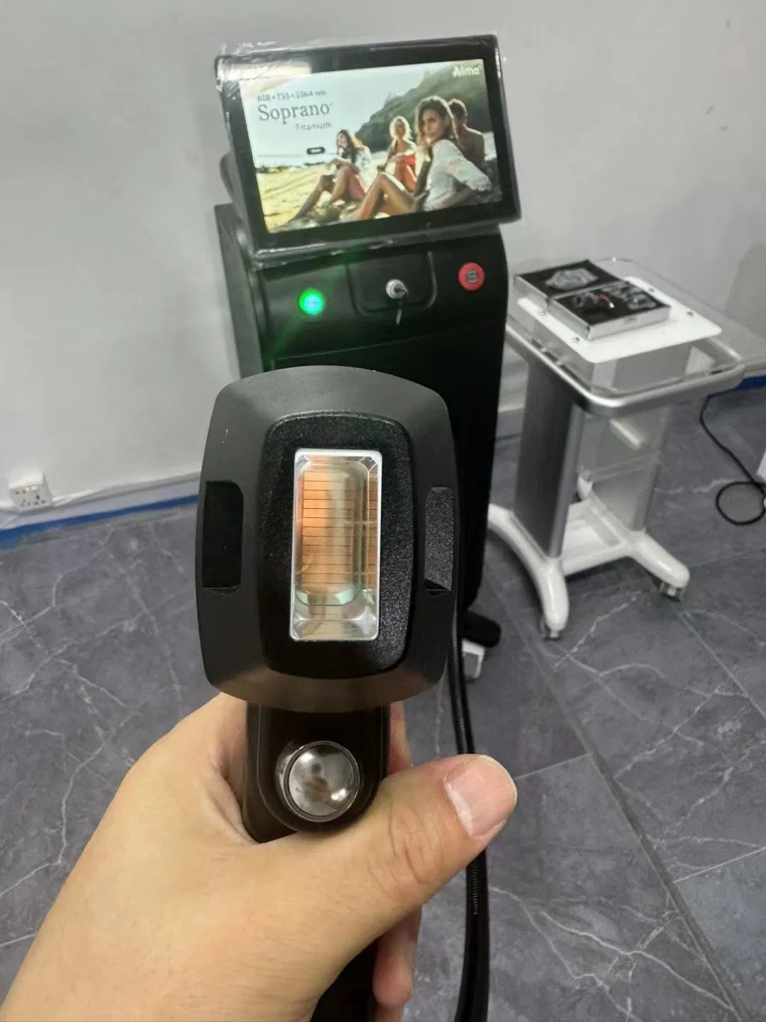 Máquina de Depilação a Laser Diode