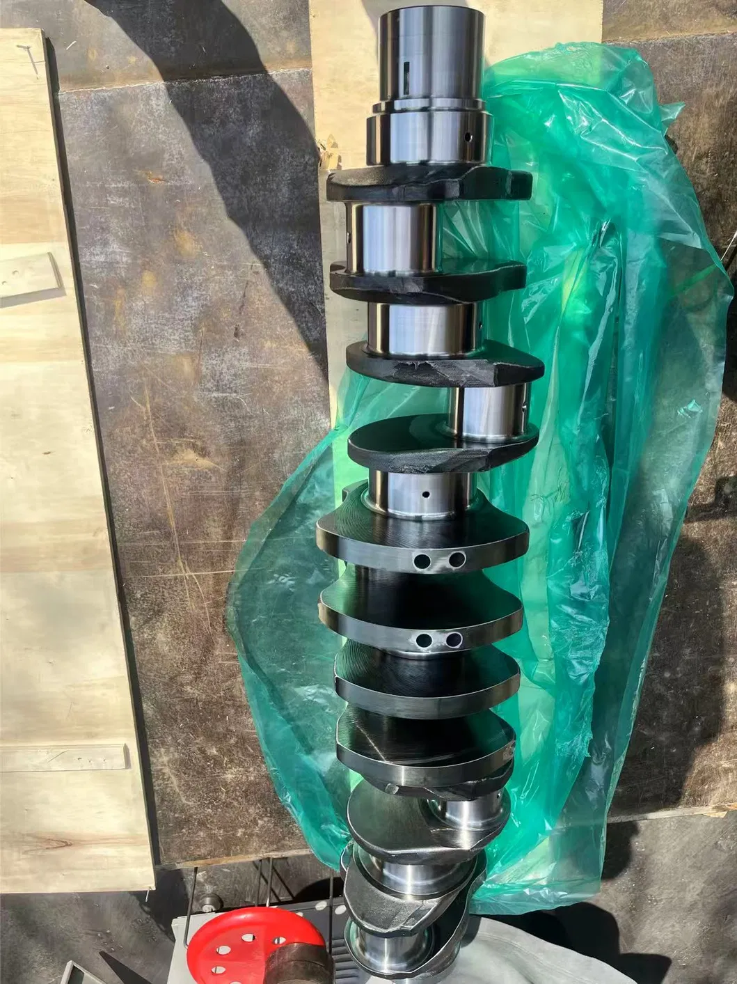 Forged Crankshaft for Kta19 Engine View 2