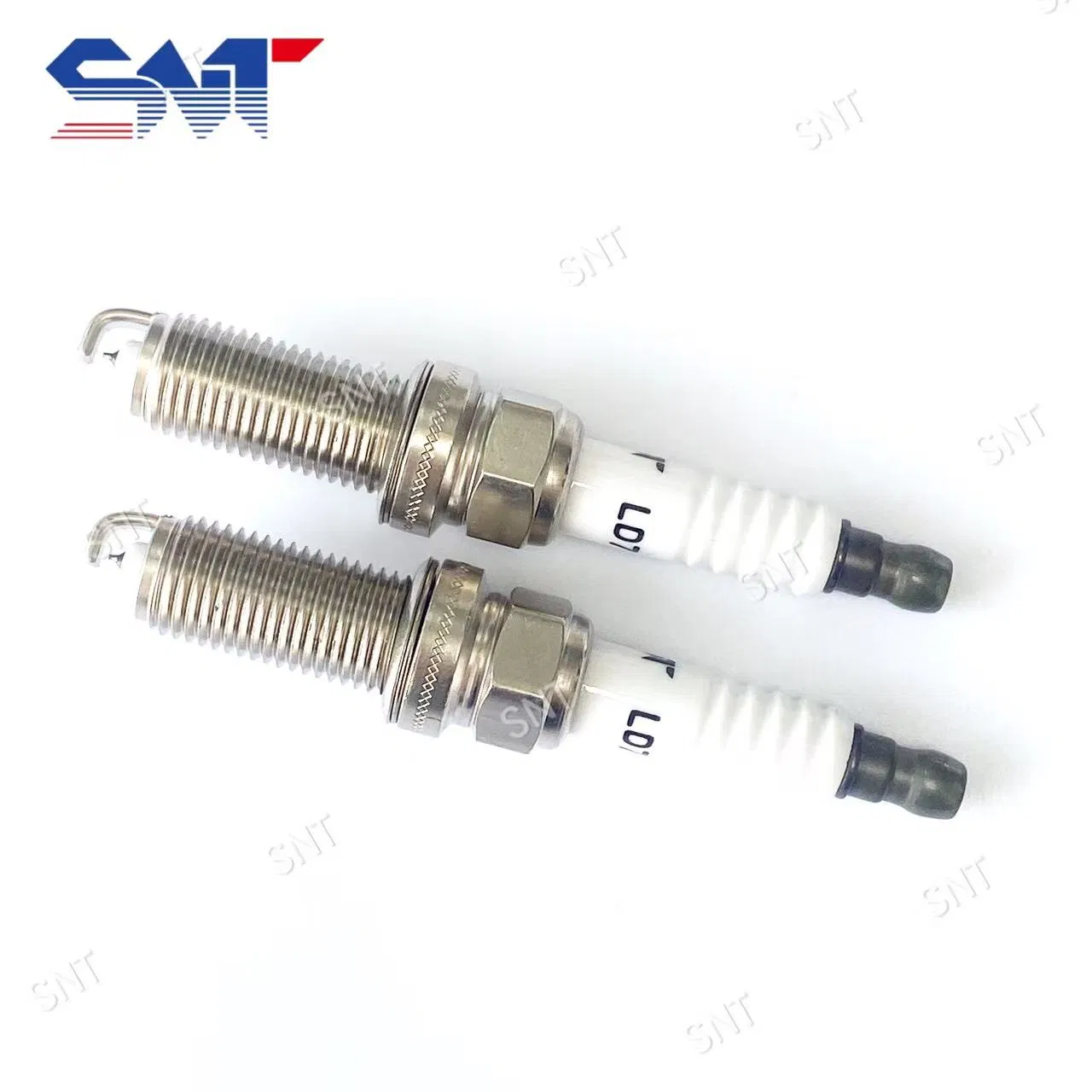 Snt Ld7rtii High-Quality Spark Plugs for Automobile Engine Ignition Systems