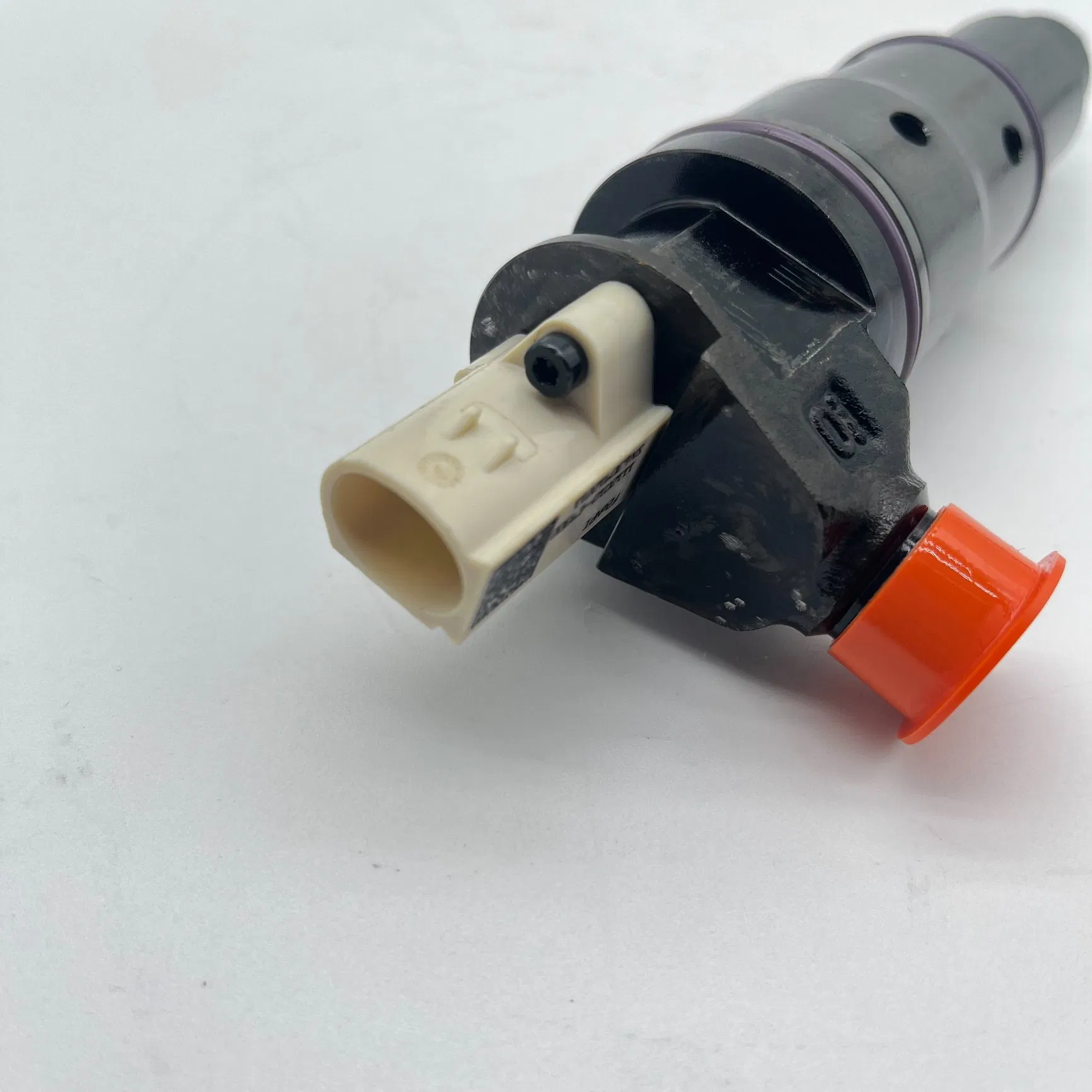 Diesel Fuel Injector 33800-84310 Bebj1f08001 Is Suitable for Hyundai Engine 3+3 Intelligent Fuel Injector