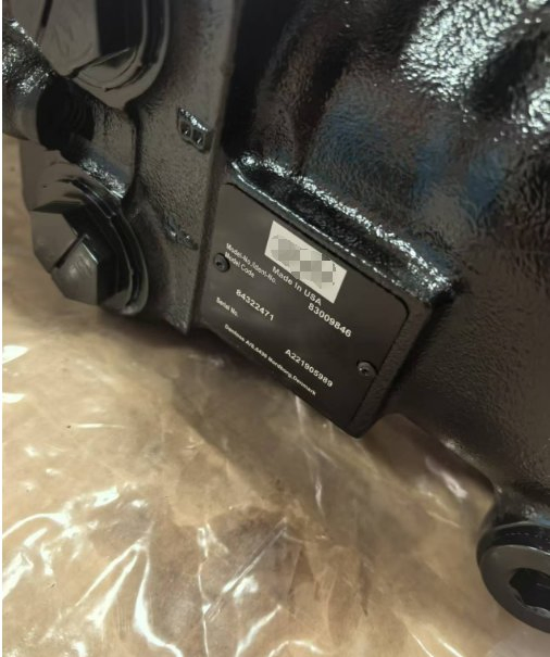 Hydraulic Variable Axial Piston Pump 83009846 Mpt-046-C-E-V-C-S-AA-B-a-a-a-Bkk-Ak-D-Mf-B-C-a-a-Bkk-Ak-U-Mf-B-Nbp-***