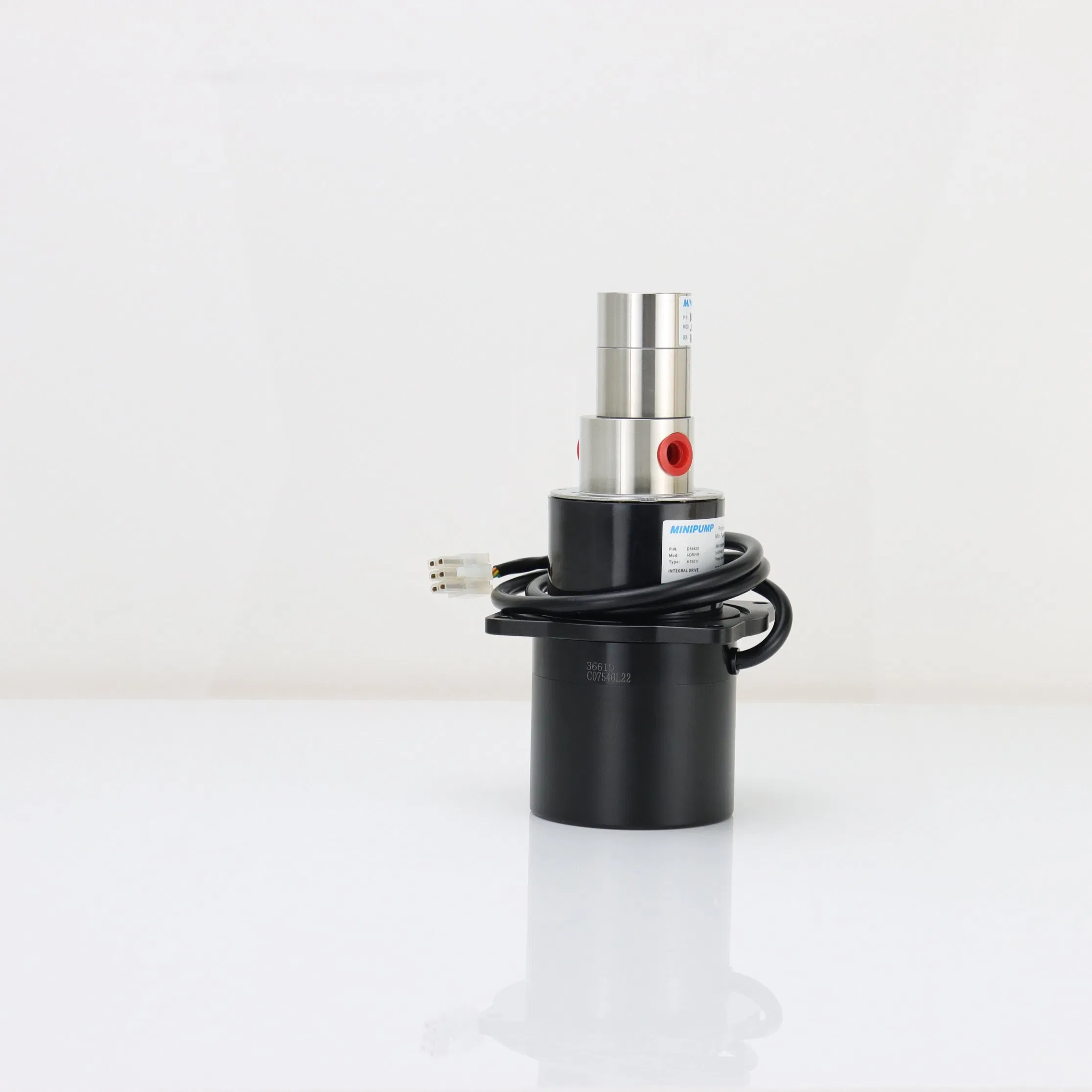 Hot Sale 7.3L/Min Flow Miniature Gear Pump Docod Micro Fluid Metering Dosing Oil Hydraulic Gear Pump with Brush 70W 24V DC Motor