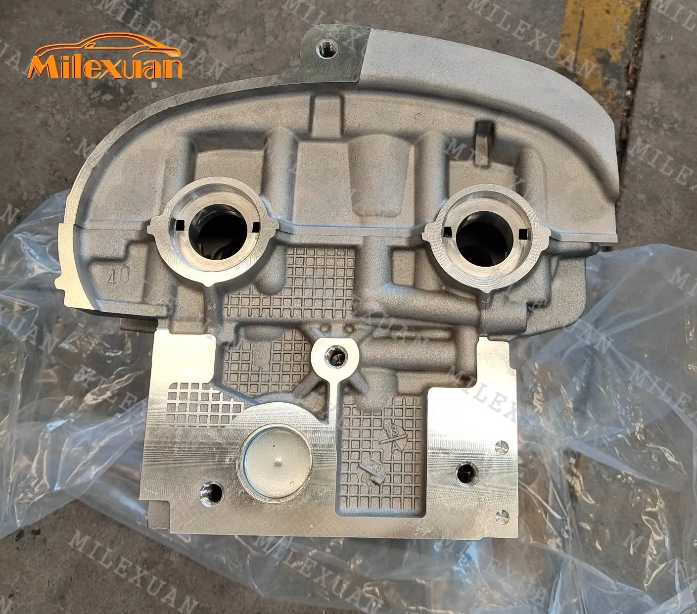 Xc New 1.6L 16V K4m Aluminum Cylinder Head Assembly 7701473353 7701471364 for Renault Laguna Clio Megane Scenic Kangoo
