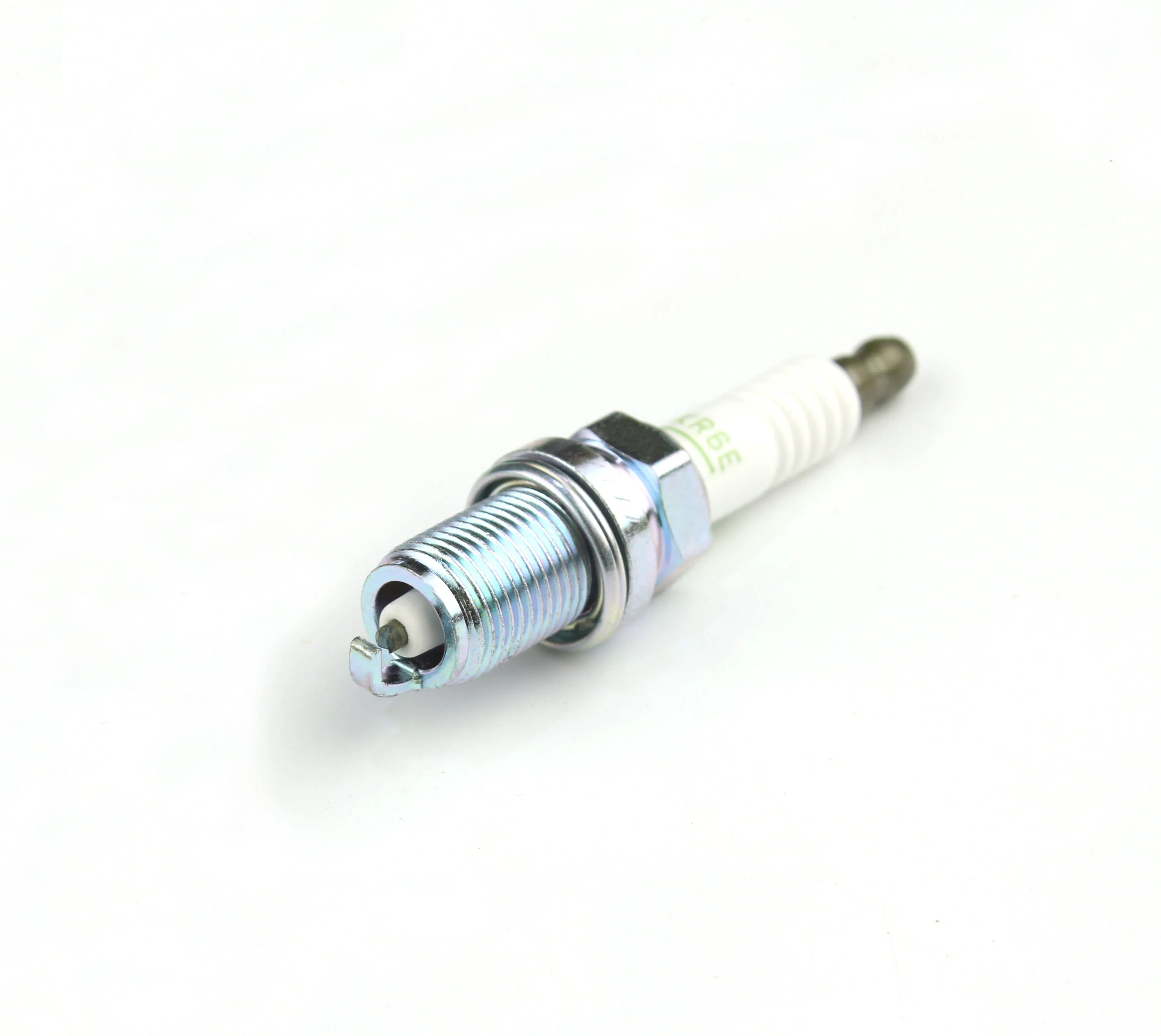 Iridium Bujia 6962 Bkr6e Auto Parts Spark Plug for Japanese Car
