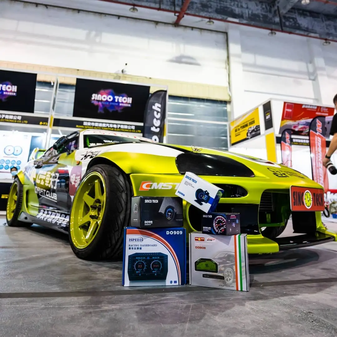SincoTech High-End LCD Racing Dashboard System