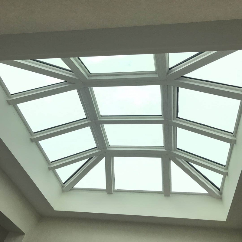 China Customized Prefabricated Aluminium Aluminium Sunroom Greenhouse Beautiful Garden Glass Conservatory with Double Soundproof Heatinsulation Glass