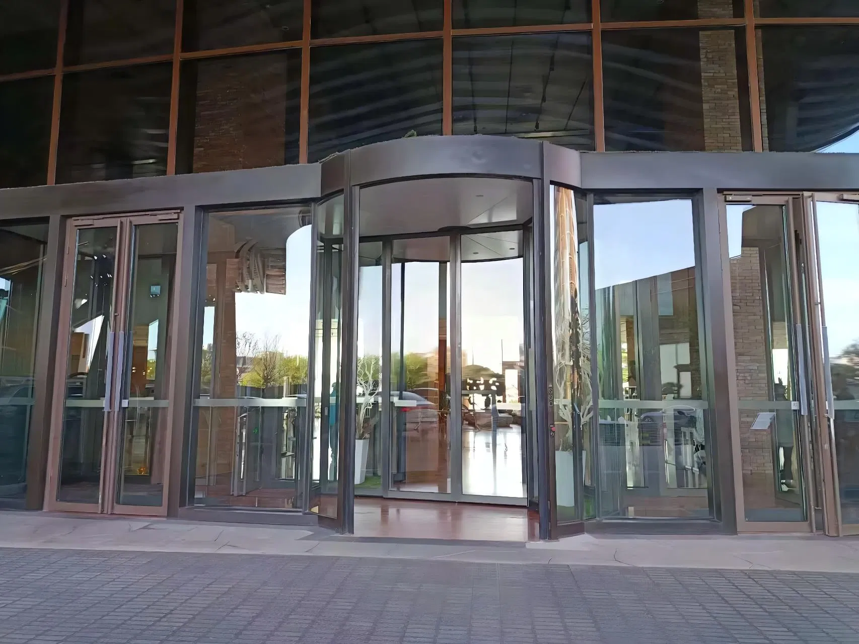 Two-Wing Electric Sensor Turnstile Automatic Revolving Glass Door for Hotel Shopping Mall Apartment