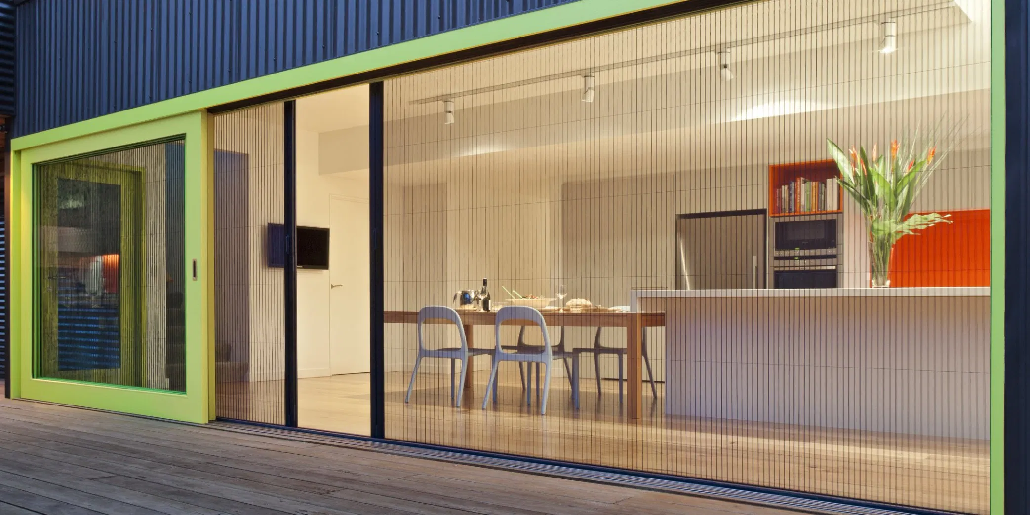 Factory Single Double Triple Fiberglass Mesh Retractable Screen Door Hot Sale DIY Roll Screen Doors