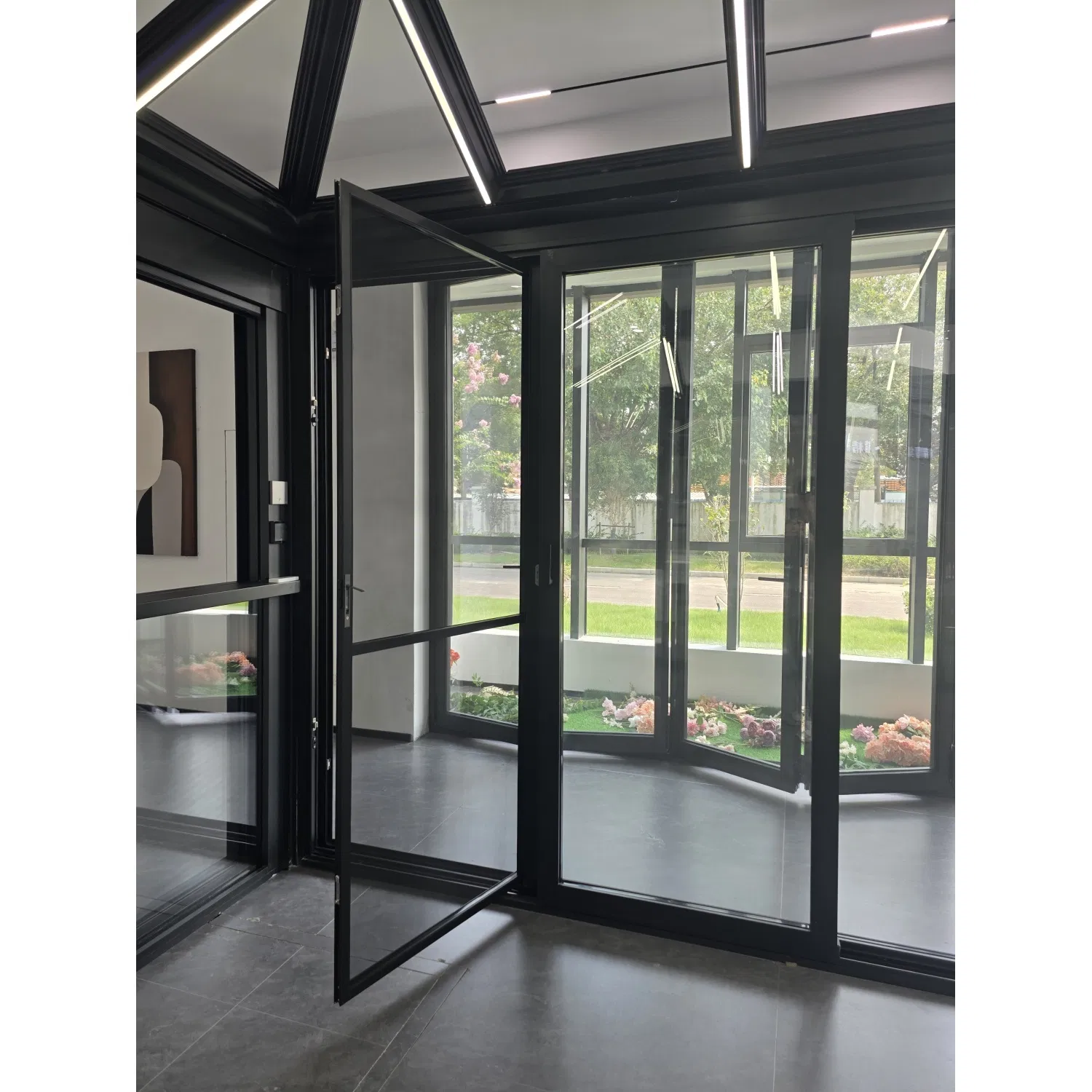 Aesthetic Self Latch Balcony Aluminium External Pocket Sliding Door