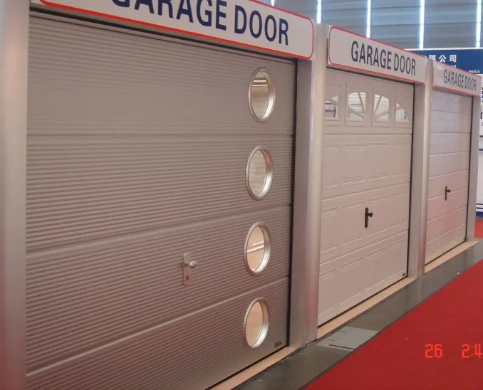 Ce Approved Steel PU Insulated Residential Automatic Overhead Sectional Standard Lift Roller up Rolling Shutter Garage Door with Pedestrian Door