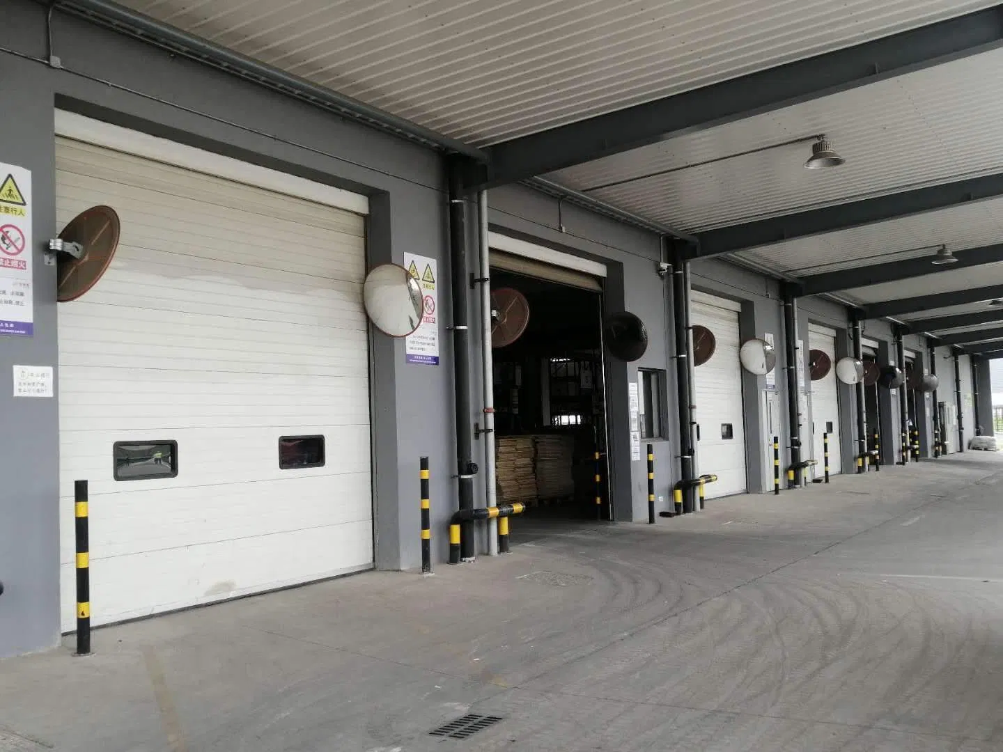Steel Vertical Factory Lifting Automatic Sliding Warehouse Overhead Industrial Sectional Door
