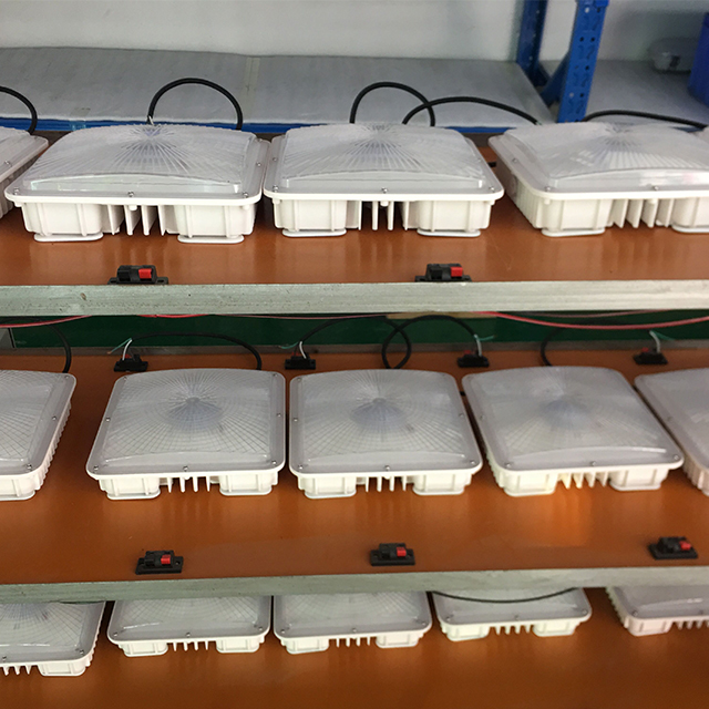 IP65 Waterproof Ceiling Installation Parking Garage Lights 100w Led Canopy Lights for Gas Station