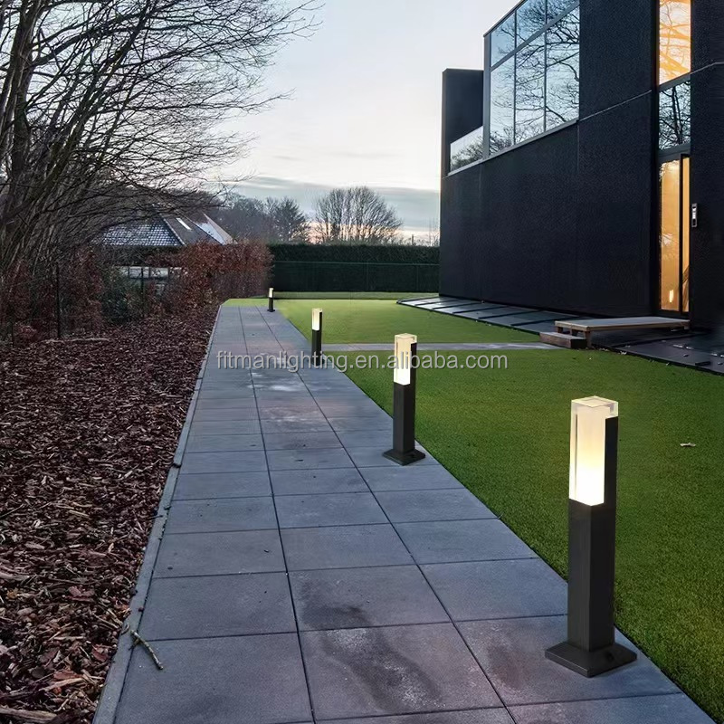 Modern Decorative square Waterproof Aluminum 30cm Outdoor Garden LED Lawn Column Lamp Bollard Light
