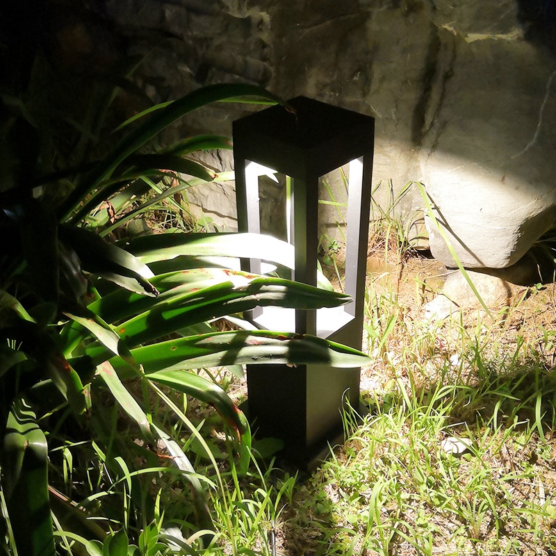 Luxury Aluminum Garden Lamp Landscape Pathway Modern LED Bollard Post Light AC Outdoor Waterproof IP66 Lawn Light Wholesale