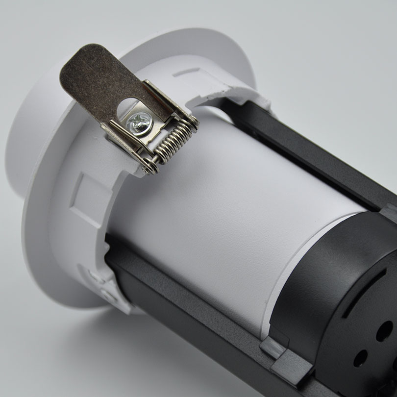 Residential Commercial Use Modern IP44 Adjustable Aluminum Spotlight