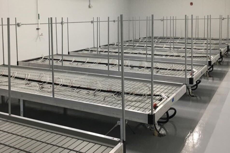 Mobile Hydroponic Ebb And Flood Tray Rolling Table Grow Sliding Bench For Greenhouse Cultivation