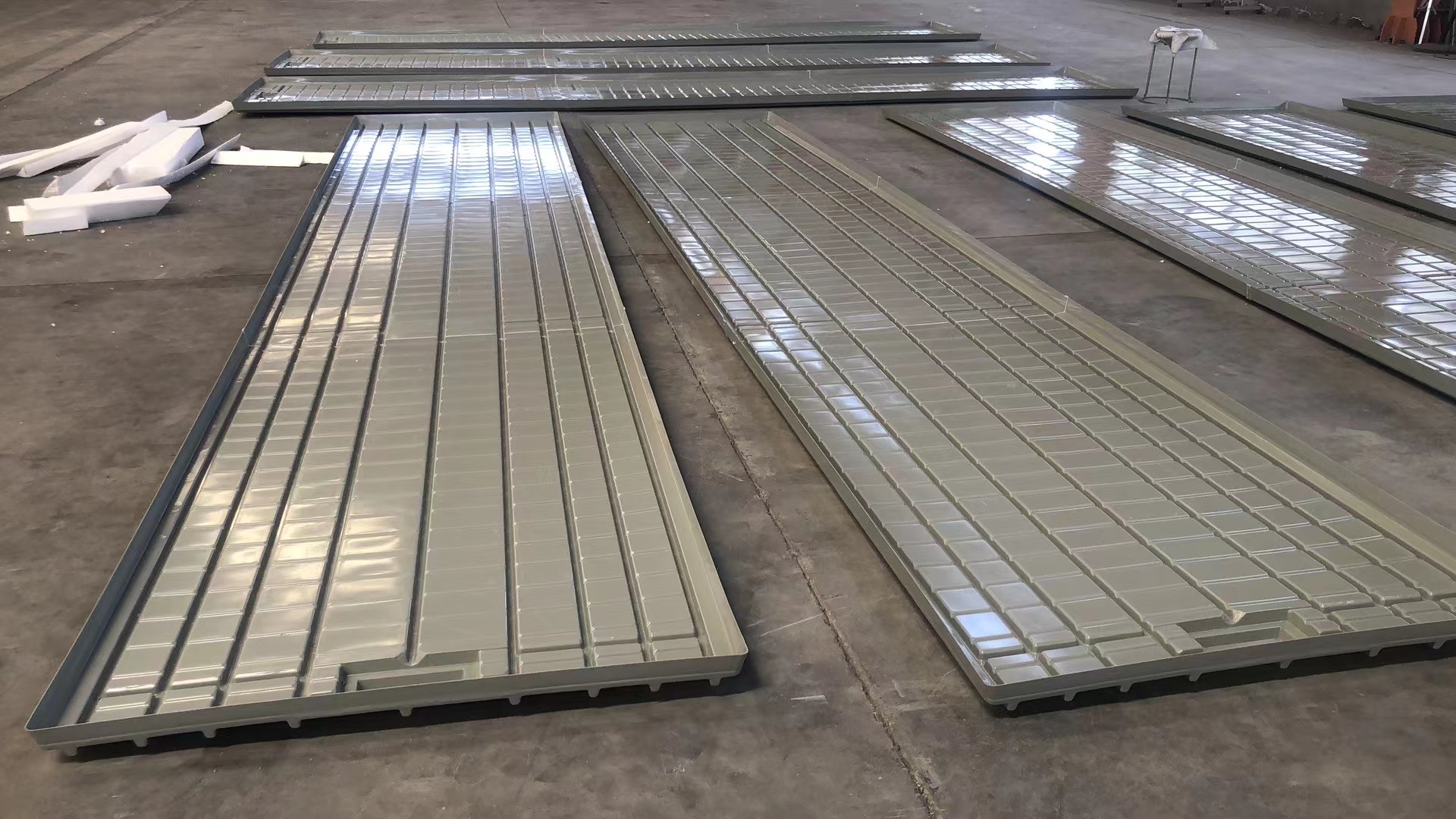 Grow Tray Advantages