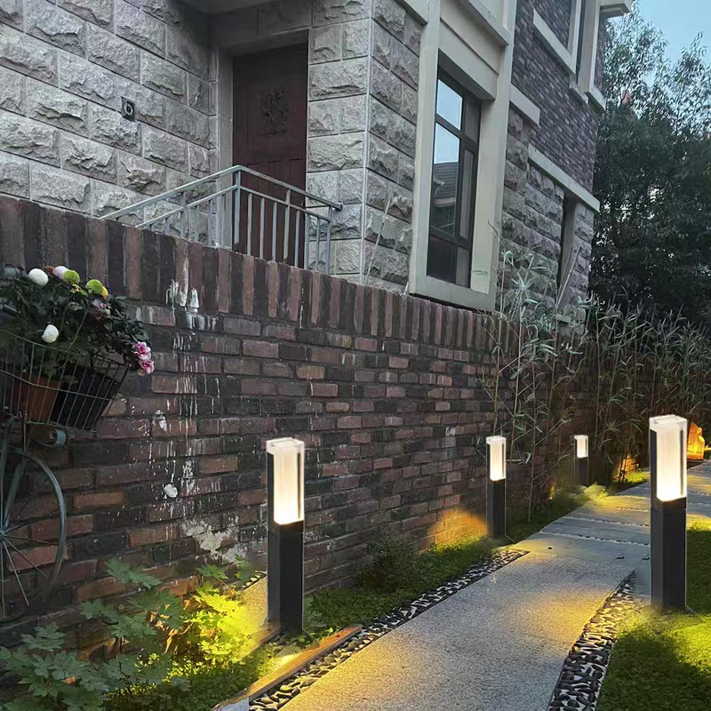 Modern Decorative square Waterproof Aluminum 30cm Outdoor Garden LED Lawn Column Lamp Bollard Light