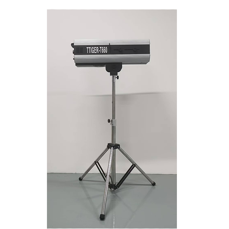 T660 Spotlight with LED440 Light Source, High-wattage for Stage Performance Rental, Featuring Premium Quality
