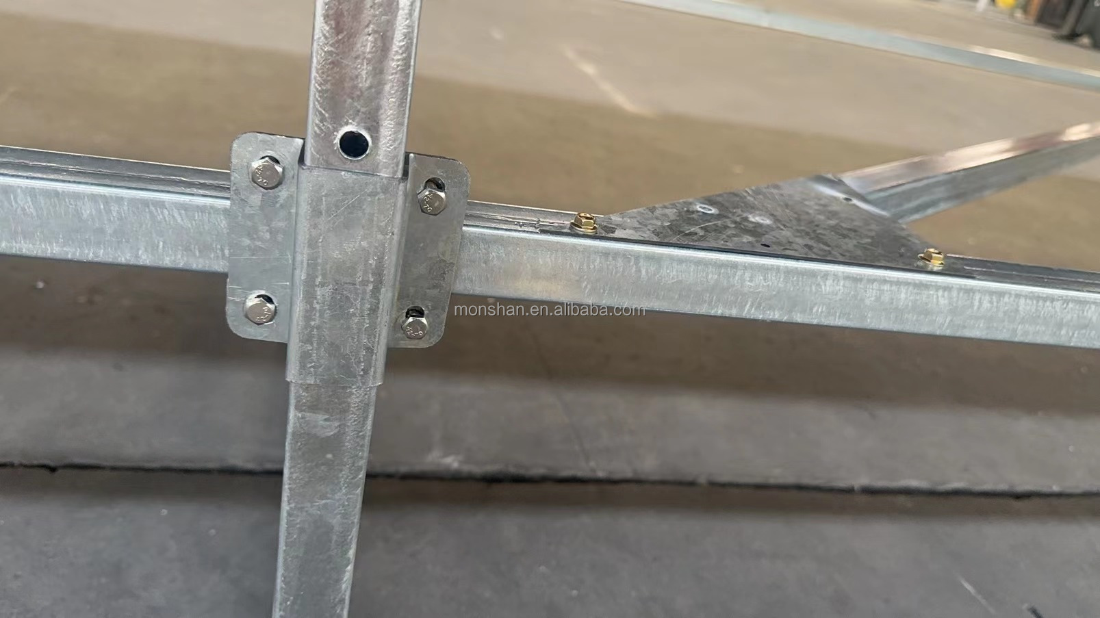 Bench Wheel Structure