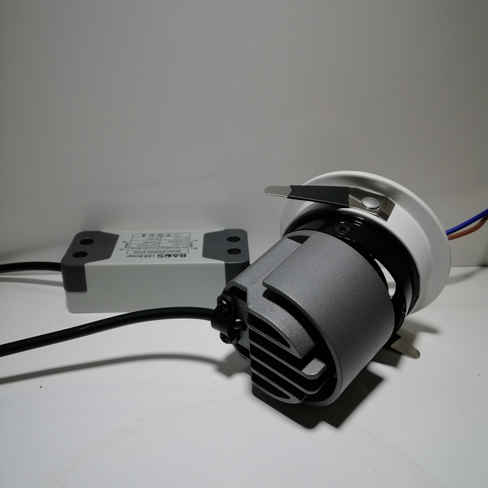 Lighting Spotlights 35W Tiltable Downlight Ceiling Spotlight LED Ceiling for Clothing Store and Other Commercial Lighting
