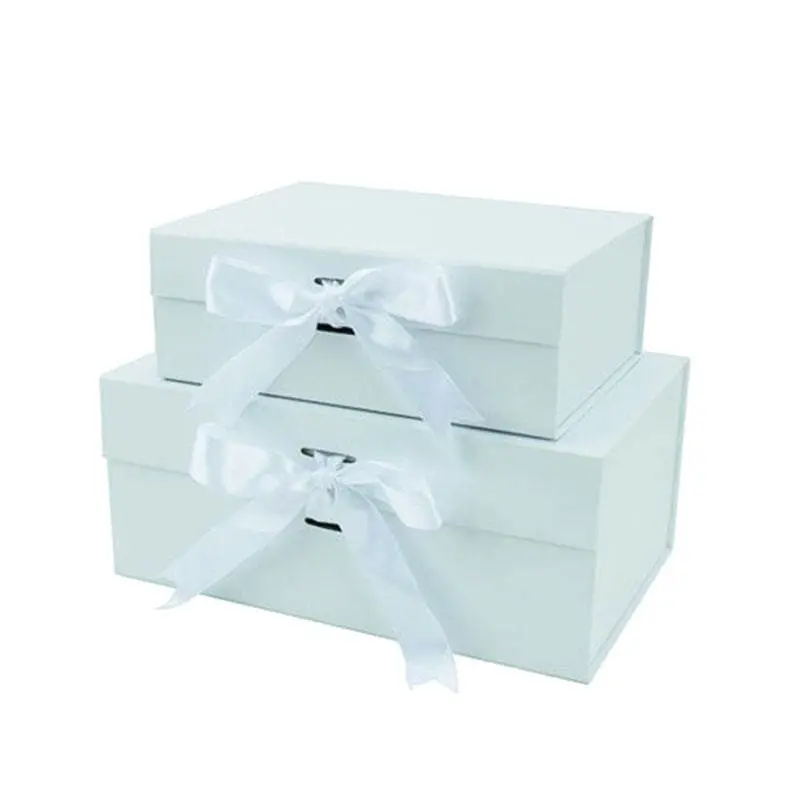 CE Certification Magnetic Paper Chocolate Packaging Gift Boxes Customized Christmas Box Gift Food Packaging for Chocolate Candy Supplier, Factory