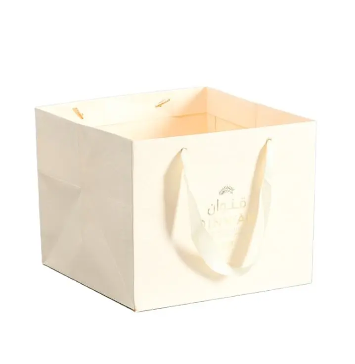 China Custom Logo Extra Wide Base Bakery Paper Bags for Cake Box - China Suppliers & Factory Direct Packaging Pricelist, Quotes