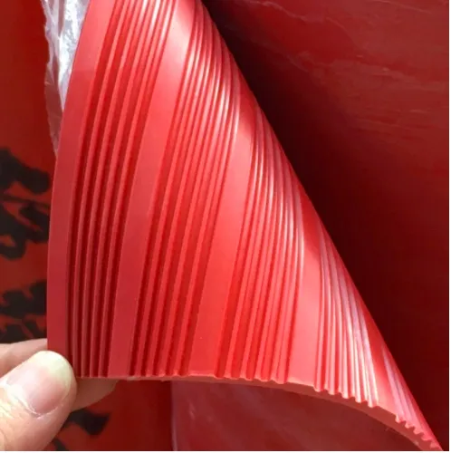 Hoja de goma circular antideslizante de PVC con tacos 10