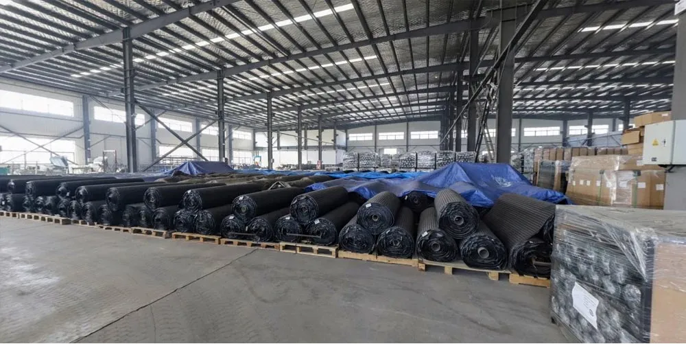 Mats de goma cortables para furgonetas / alfombrilla para la caja de camiones / rollo de suelo de goma