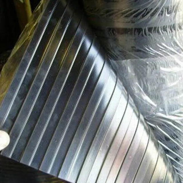 3-8mm Alfombrilla de goma de color negro SBR antideslizante de ribete ancho para automóvil-Rolls