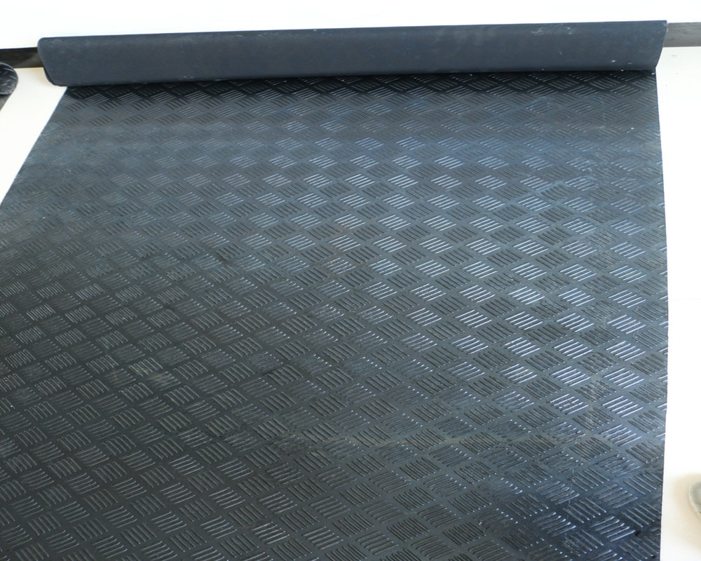 Alfombrilla de goma industrial reforzada con fibra resistente al desgaste para camiones en minería / cantera