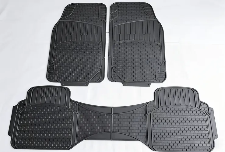 Juego Completo 3PCS Alfombrilla de Caucho Universal de PVC para Coche Modelo 1