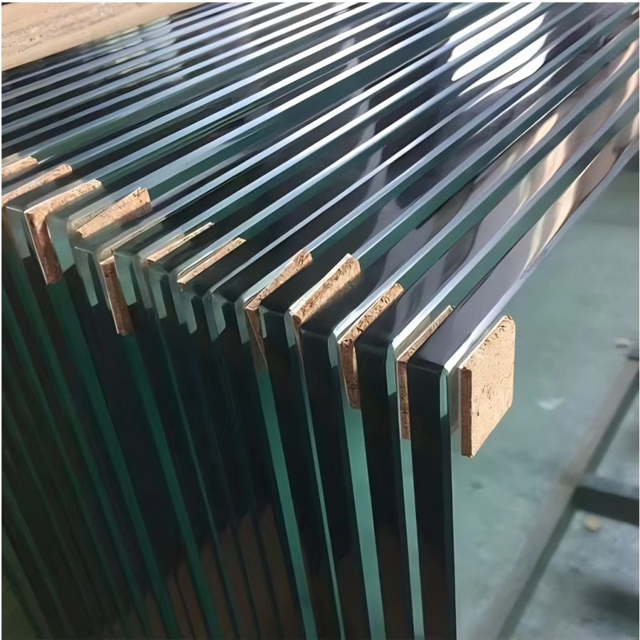 Customized Clear/Tinted/Flat/Curved /Shaped Toughened/Tempered/Safety Glass for Decorative/Showeroom/Curtain Wall/Door/Fence