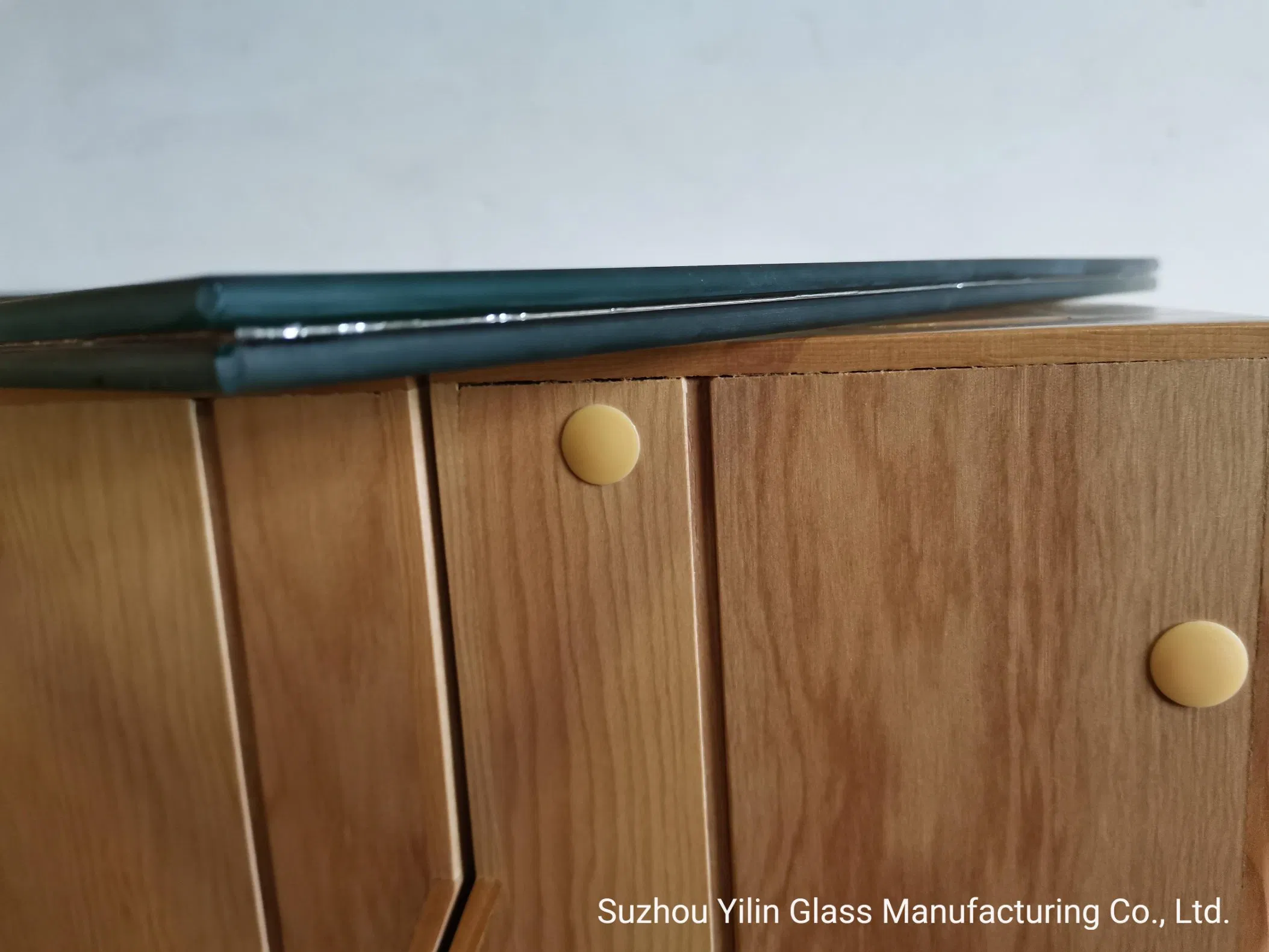 Fully Tempered Thermal Insulating Vacuum Glass