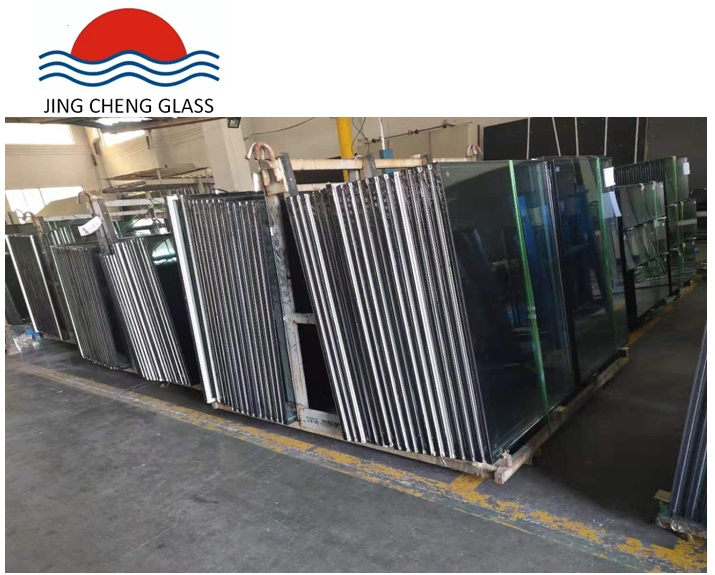 Single Double Triple Silver Low-E Insulated Glass Double Glazing Insulating Glazed Units Hollow Igu Vacuum Glass for Window Glass Building Curtain Wall