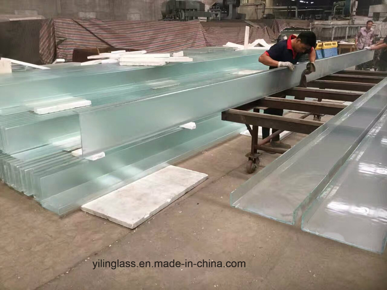 Toughened Translucent U Channel Glass Profile