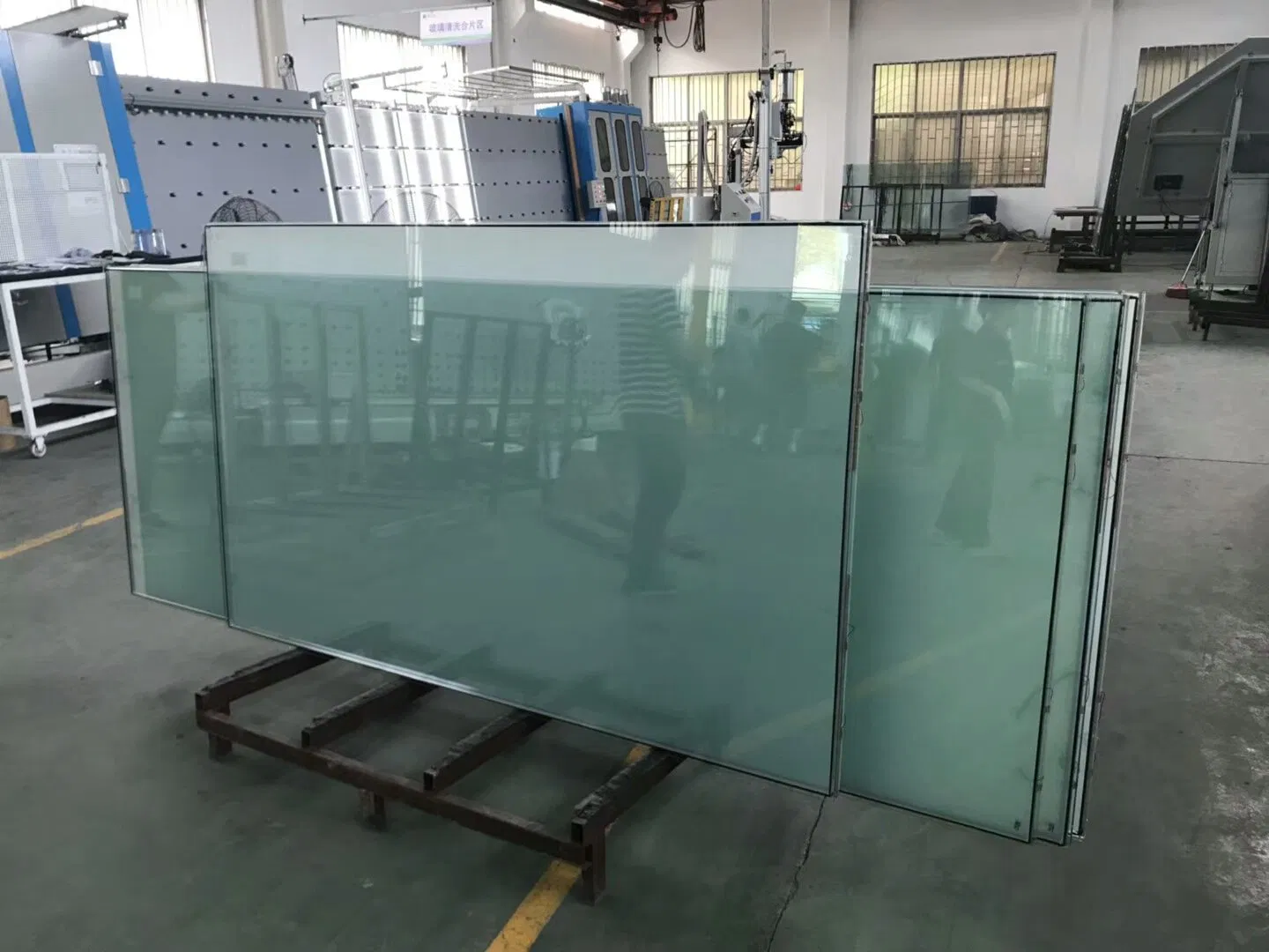 Smart Pdlc Switchable Laminated Glass